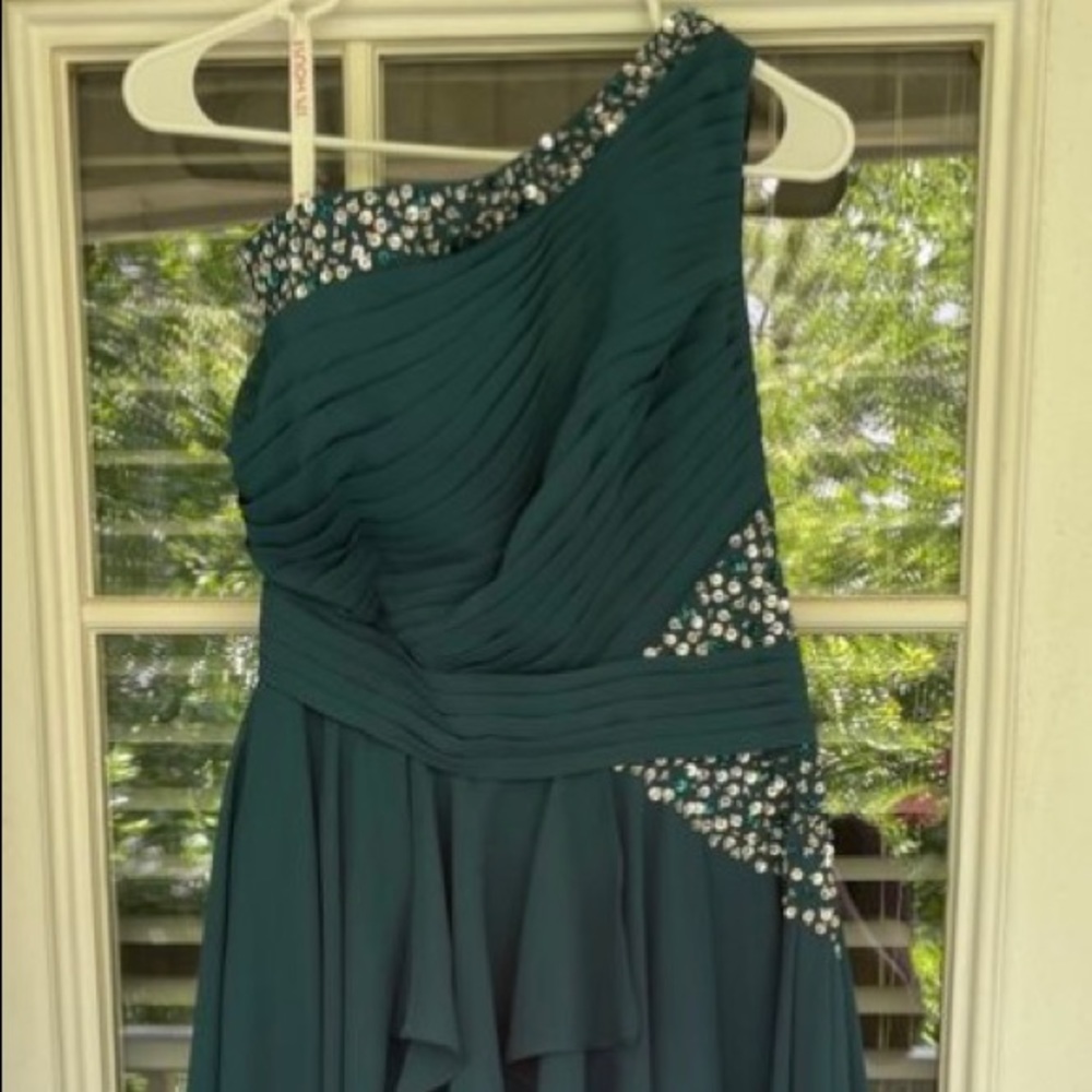 Peacock green